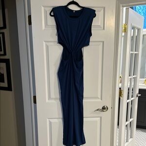 Elegant Blue Sleeveless Dress